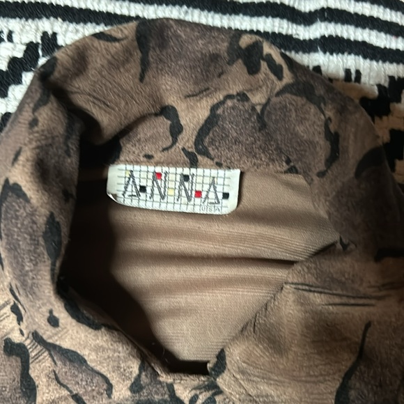 LEOPARD PRINT PUFFER JACKET - Picture 2 of 4